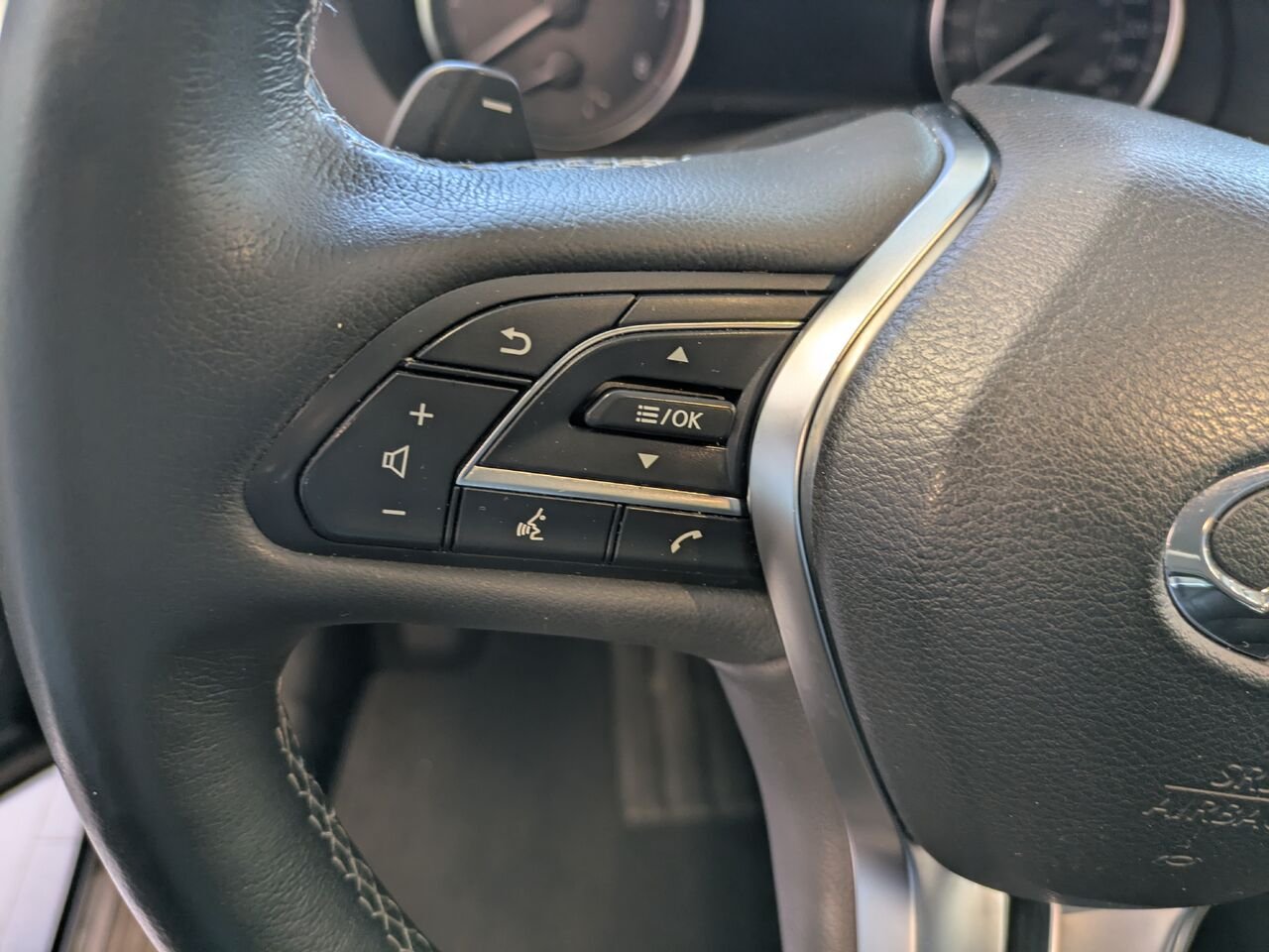 2019 INFINITI QX50 Black Gatineau - photo #6