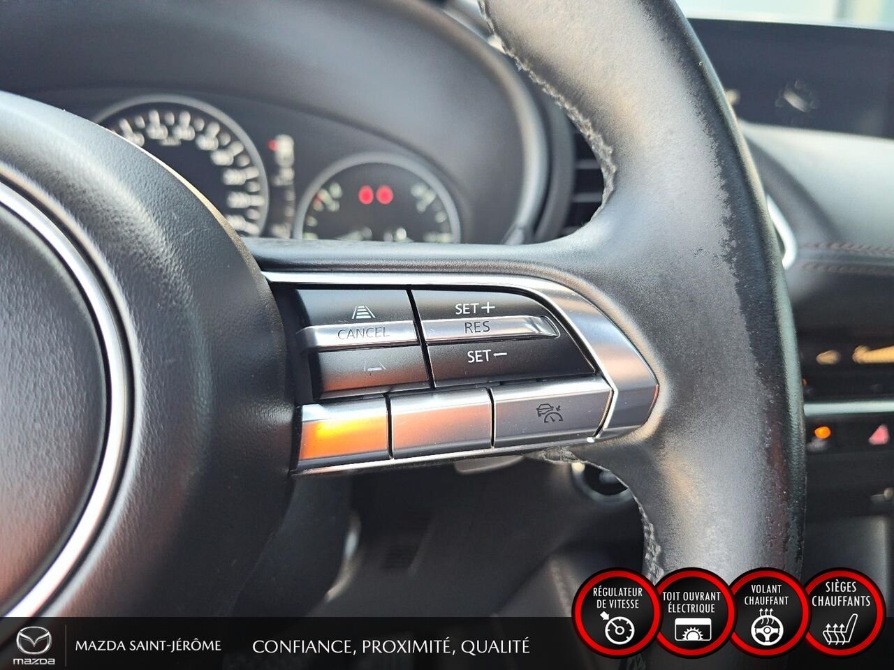 Mazda Mazda3 Sport GT | TOIT OUVRANT | CUIR | AUTOMATIQUE 2020 Gris Saint-Jérôme - photo #15