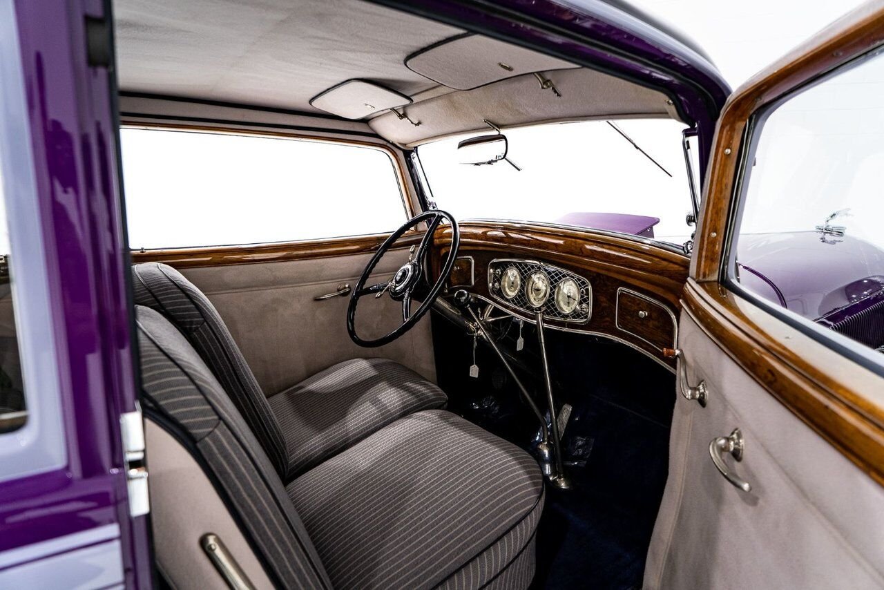 1933 Lincoln KB Victoria Coupe One Of 18 Built, And The Only Known Surviving **PRICE IN USD** Purple Montreal - photo #8