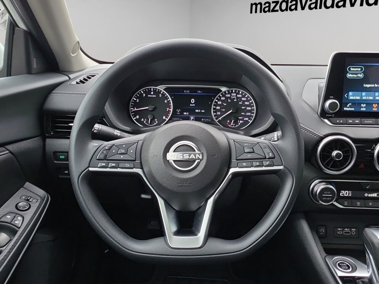 2024 Nissan Sentra SV CVT, toit ouvrant, écran tactile, sièges chauffants White Val-David - photo #8