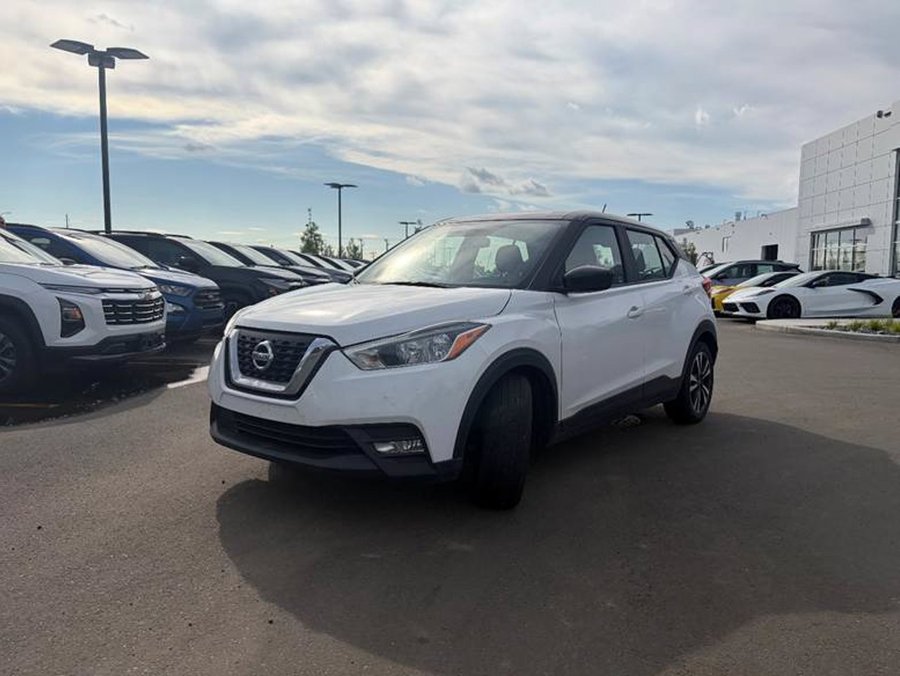 2019 Nissan Kicks 2019 White
