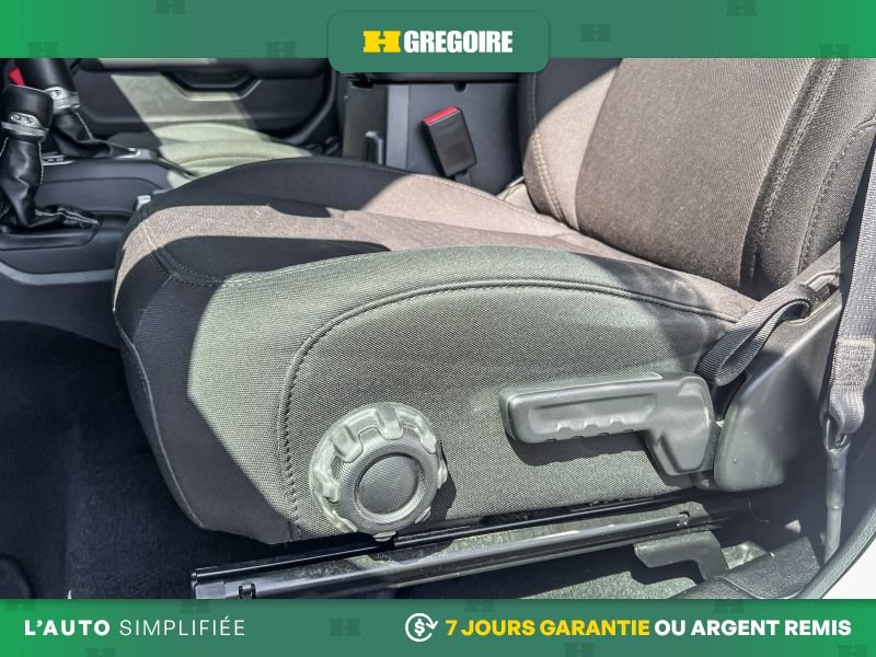 Jeep Wrangler 2023 Blanc Saint-Eustache - photo #30