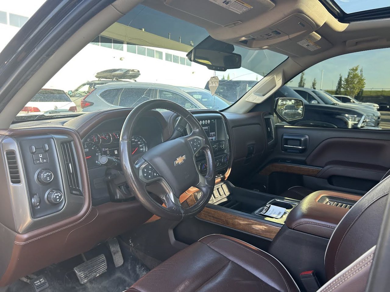 2018 Chevrolet Silverado 1500 4WD Crew Cab 143.5 High Country Black Sherwood Park - photo #6