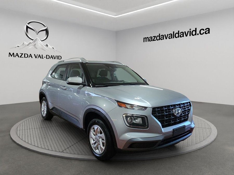 2021 Hyundai Venue Preferred IVT, volant chauffant, commande audio au volant, Apple Carplay Silver