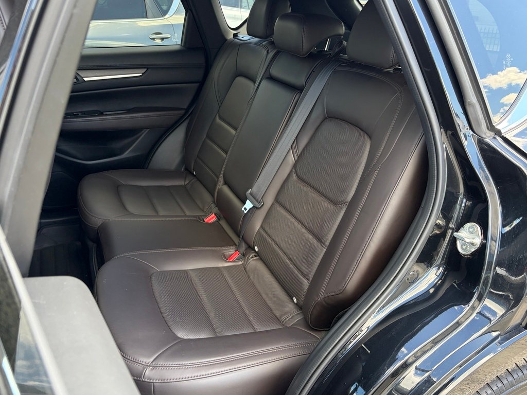 2022 Mazda CX-5 Black Gatineau - photo #17