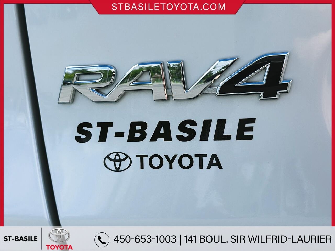 2023 Toyota RAV4 Hybrid Wind Chill Pearl Saint-Basile-le-Grand - photo #5