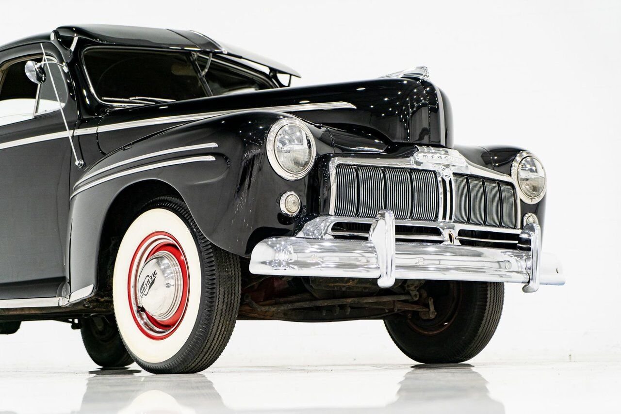Mercury Eight Business Coupe 1947 Noir Montréal - photo #40