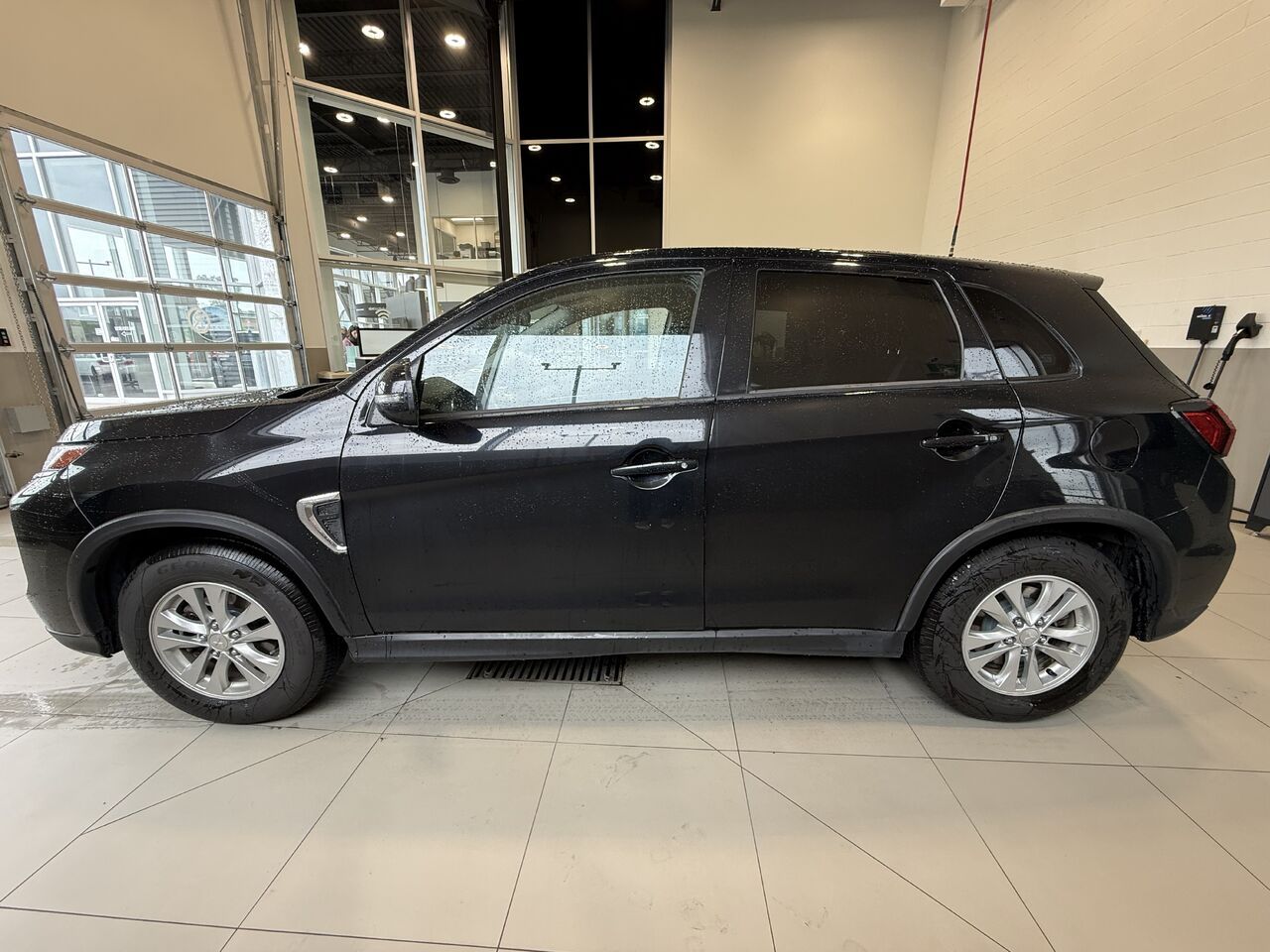 Mitsubishi RVR 2024