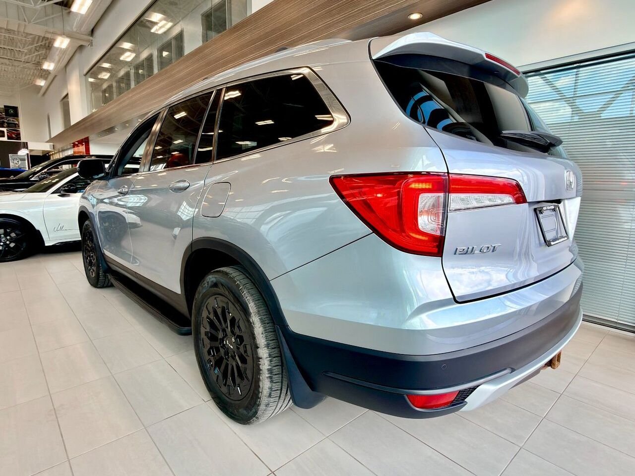2019 Honda Pilot Silver Notre-Dame-des-Prairies - photo #9