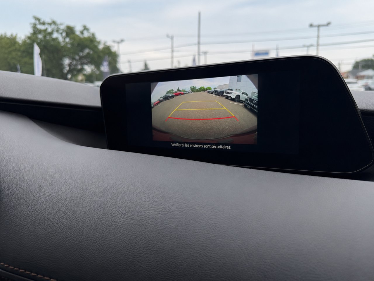2024 Mazda Mazda3 GS Red Châteauguay - photo #11