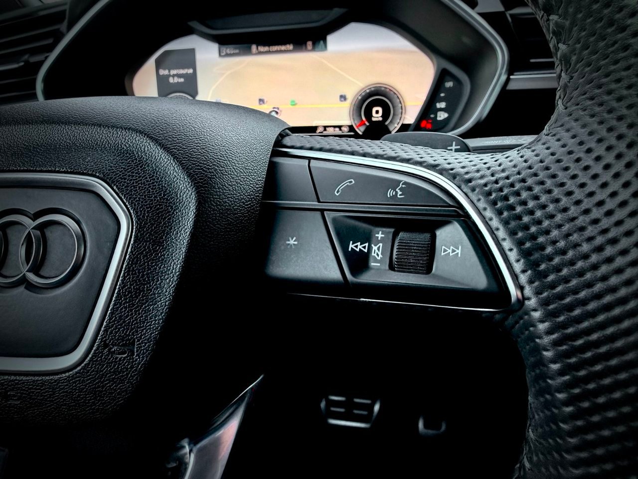 2019 Audi Q3 Red Notre-Dame-des-Prairies - photo #28