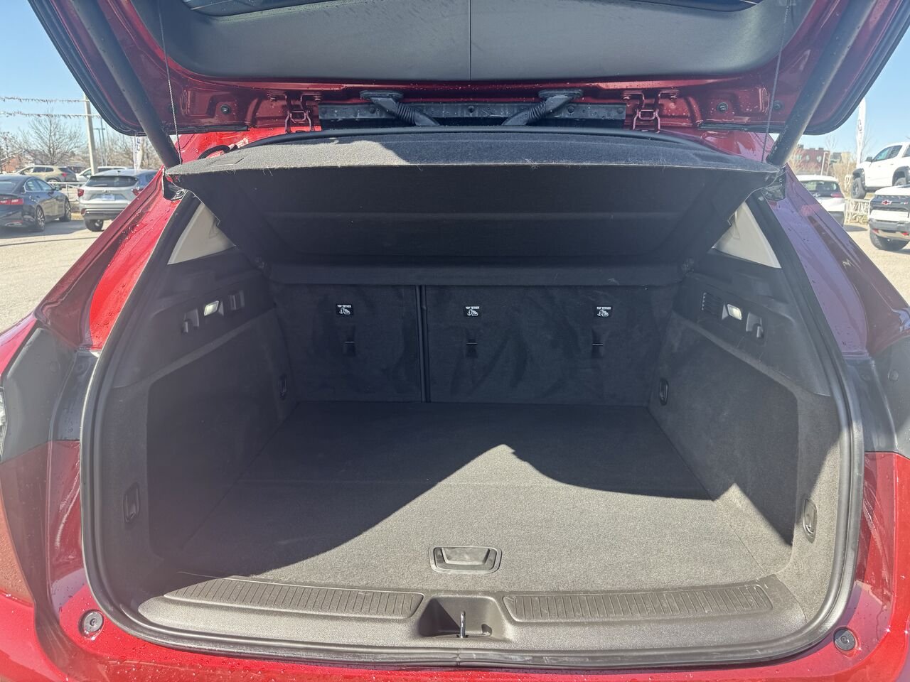 2023 BUICK ENVISION AVENIR Avenir 4 portes TI Red Ottawa & Gatineau - photo #12
