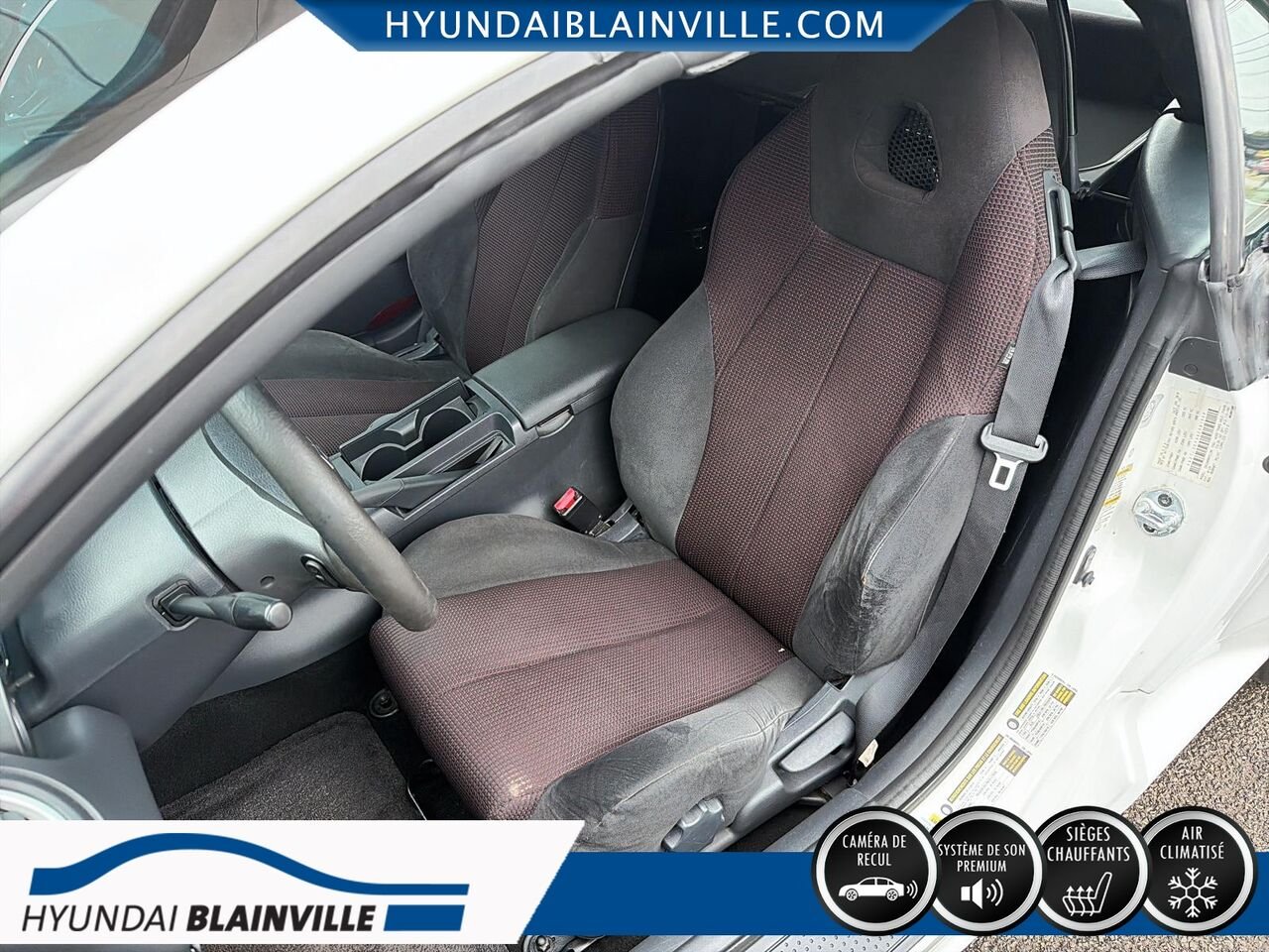 Mitsubishi Eclipse 2011 Blanc Blainville - photo #8