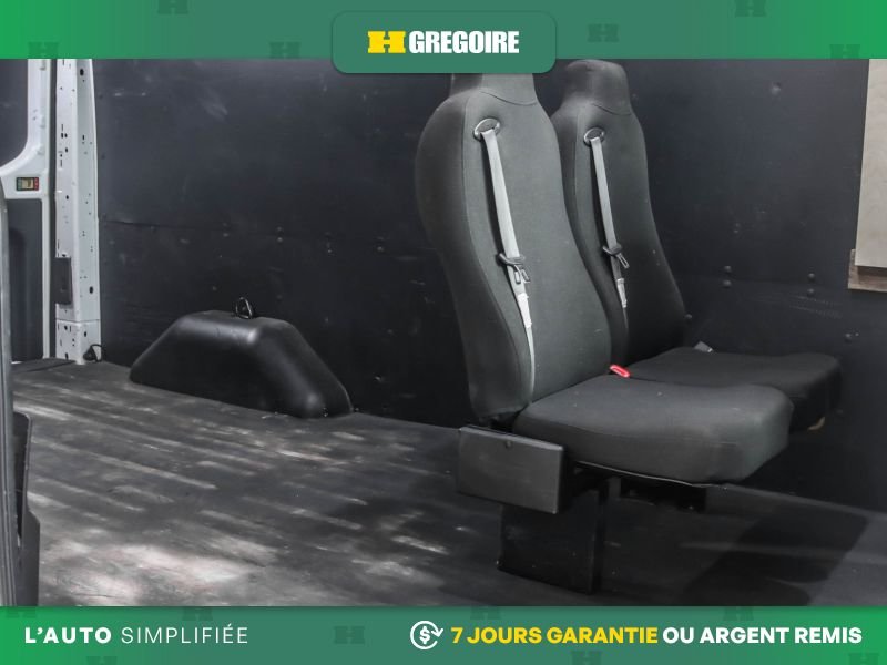 2019 Ford TRANSIT White Blainville - photo #21