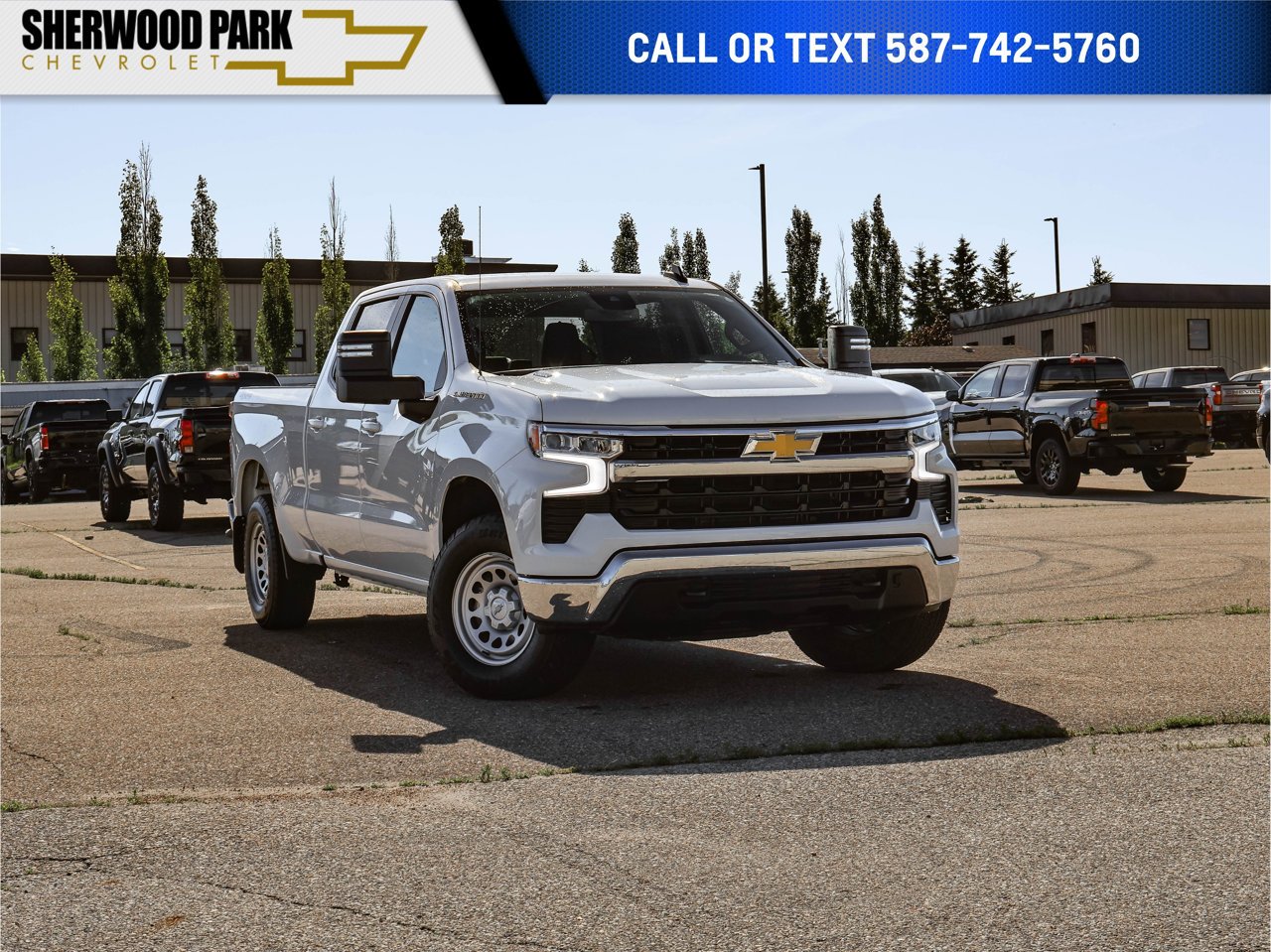 2025 Chevrolet Silverado 1500 4WD Crew Cab 147 LT White Sherwood Park - photo #0