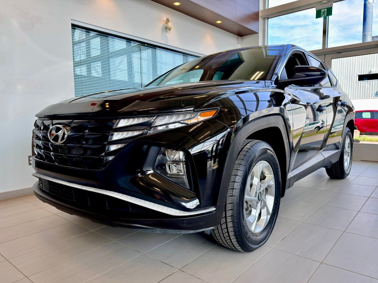 2022 Hyundai Tucson Black Notre-Dame-des-Prairies - photo #4