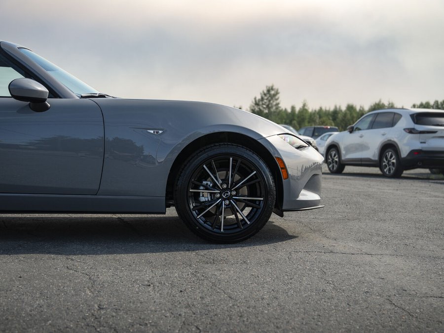 MAZDA MX-5 RF 2026 2026 Gris aéro métallisé