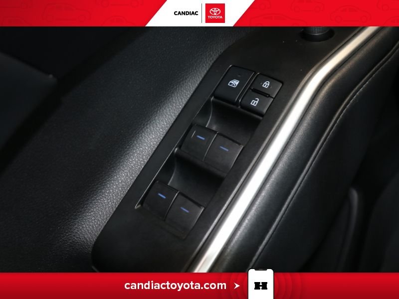 Toyota Highlander 2021 Noir Blainville - photo #23
