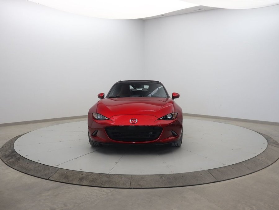 2023 Mazda MX-5 2023 Red