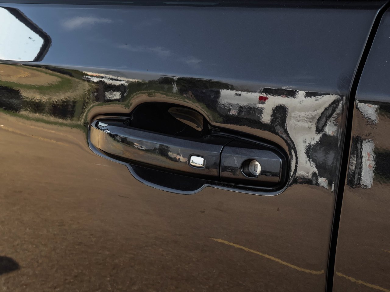 2025 GMC Sierra 1500 4WD Crew Cab 147 Elevation Grey Sherwood Park - photo #11