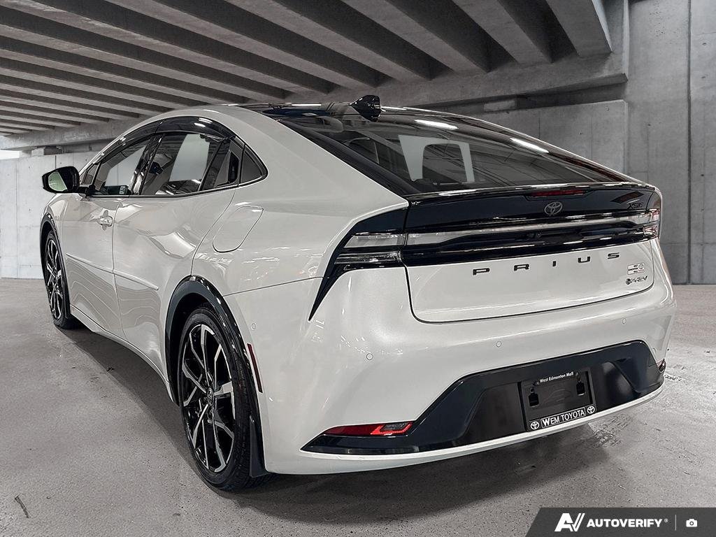 2025 Toyota Prius Plug-In Hybrid S2501809 | XSE Wind Chill Pearl Edmonton - photo #3