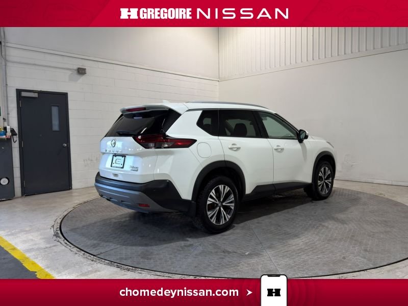 2021 Nissan Rogue White Saint-Eustache - photo #8