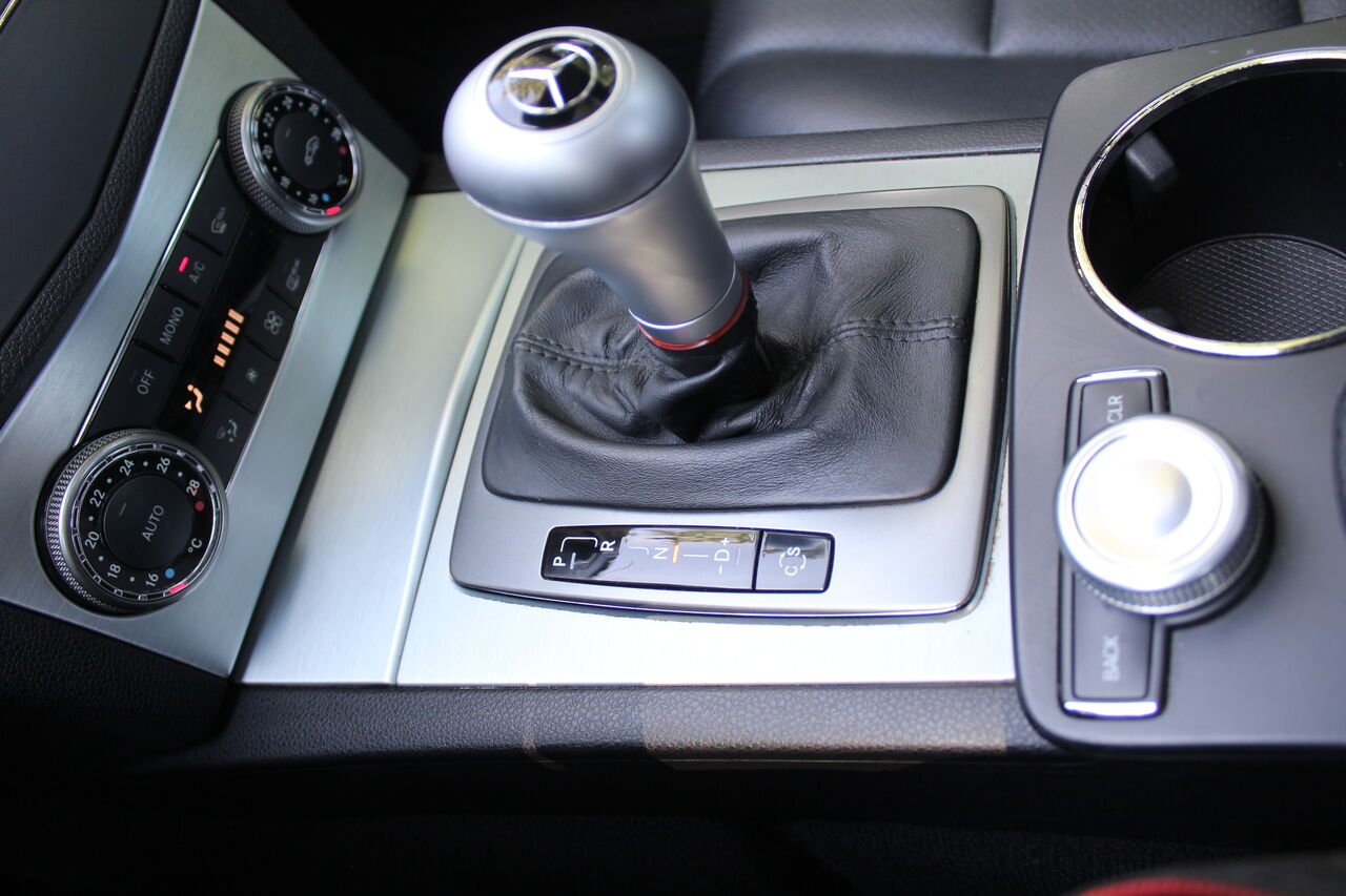 2008 Mercedes-Benz C 230 4MATIC VIN: WDDGF85X38F141905 Blue Sainte-Rose - photo #15