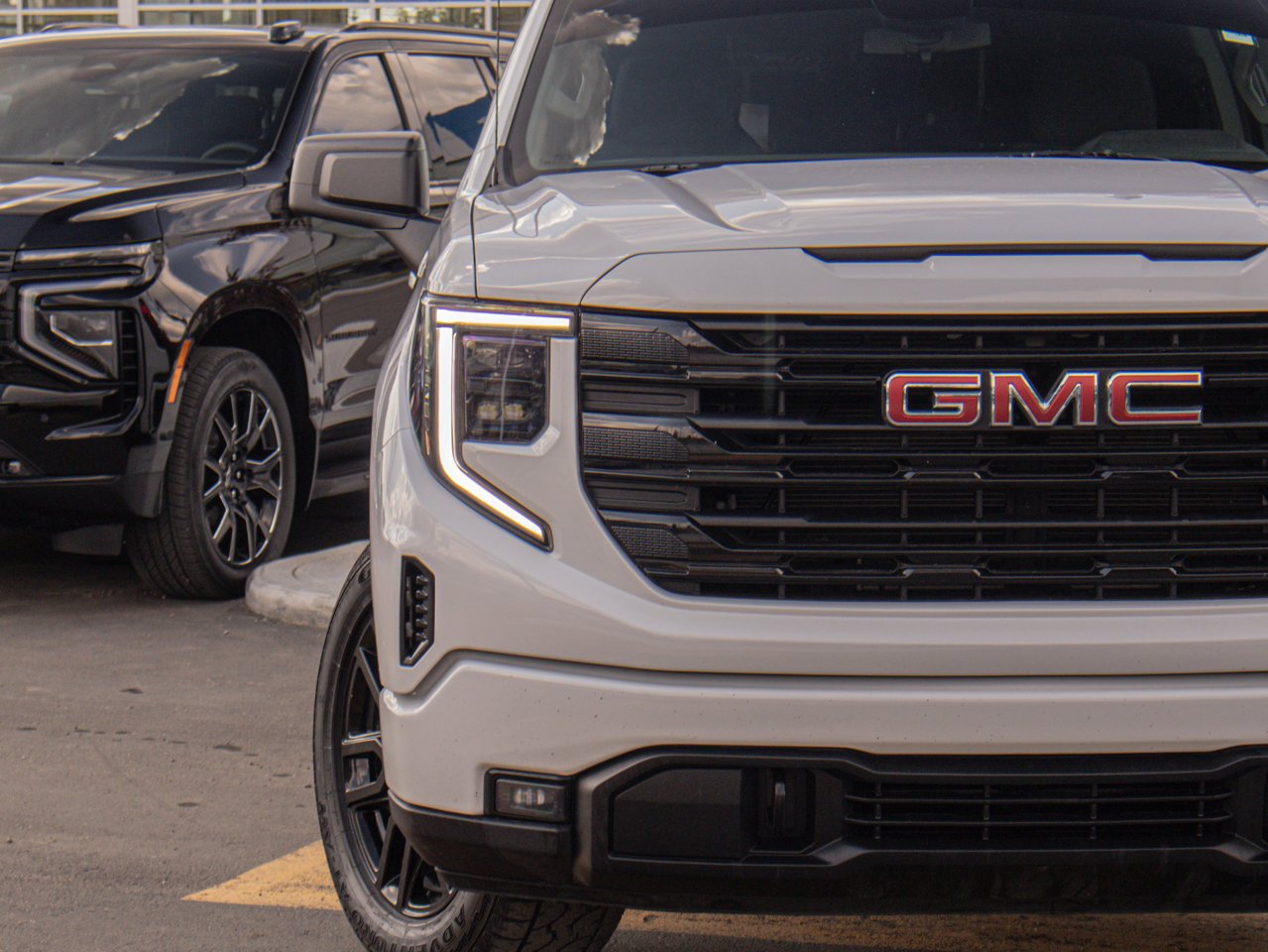 2024 GMC Sierra 1500 4WD Crew Cab 157 Elevation White Sherwood Park - photo #4