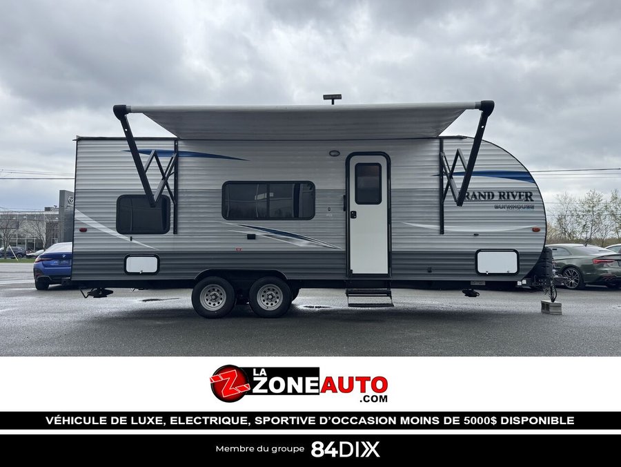 2019 GRAND RIVER 267BH. BUNKHOUSE ULTRALITE SERIES 2019 White