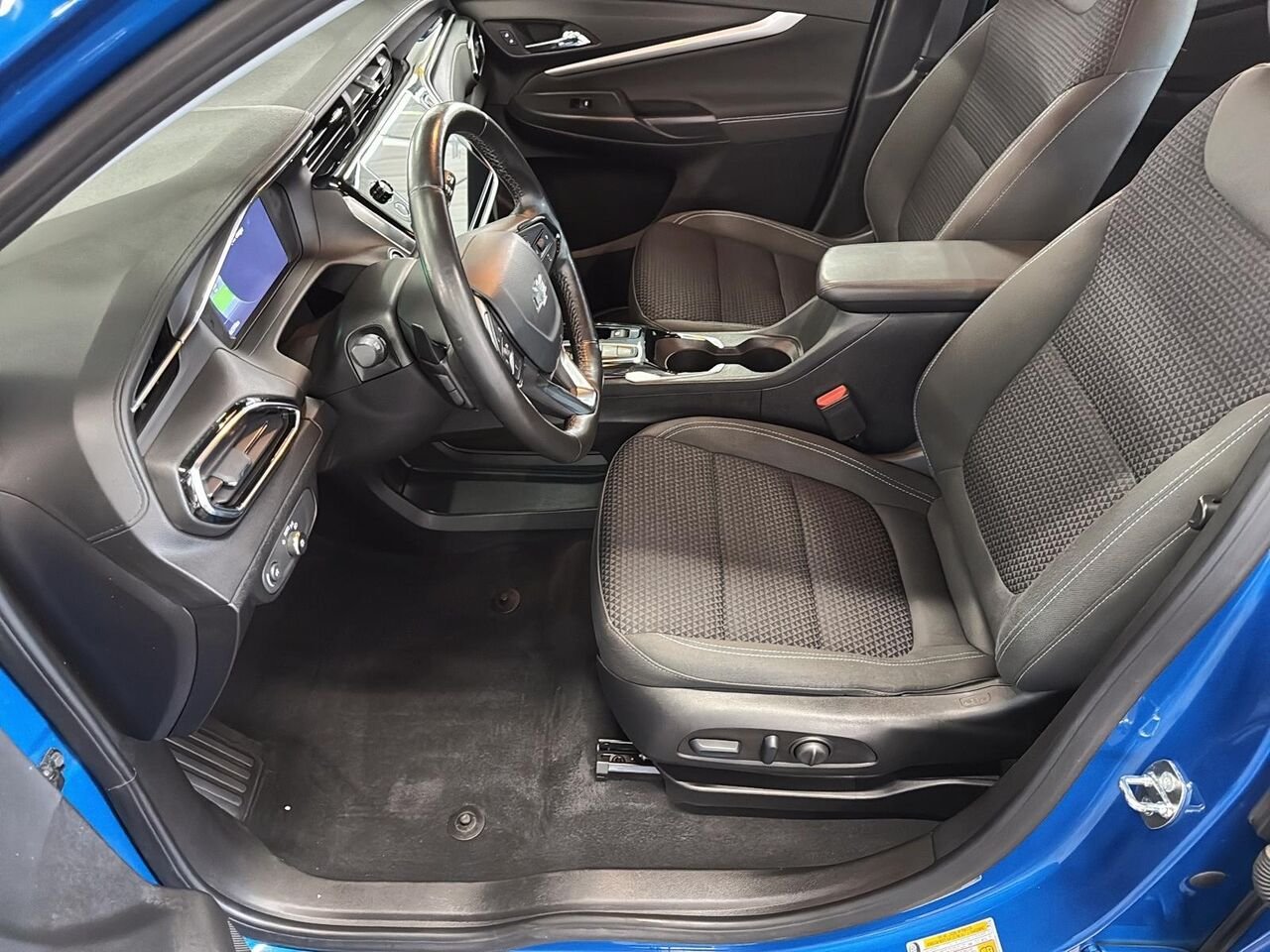 2023 CHEVROLET BOLT lt Blue Saint-Hyacinthe - photo #8