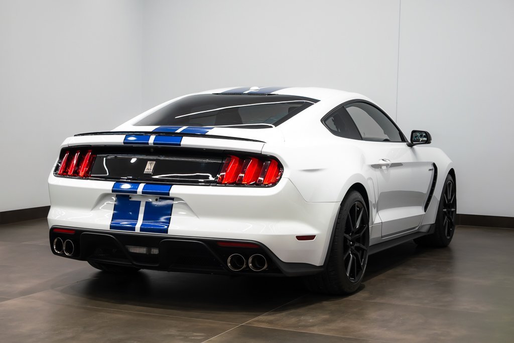 Ford Mustang 2dr Fastback Shelby GT350 Delivery KM ! 2016 Blanc Kirkland - photo #3