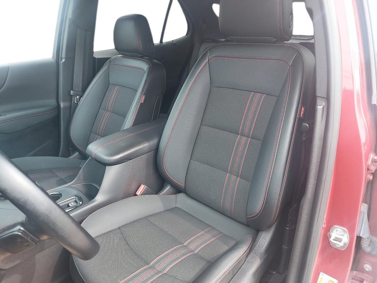 2024 Chevrolet Equinox VIN 3GNAXWEGXRS246379 Red Chicoutimi - photo #8