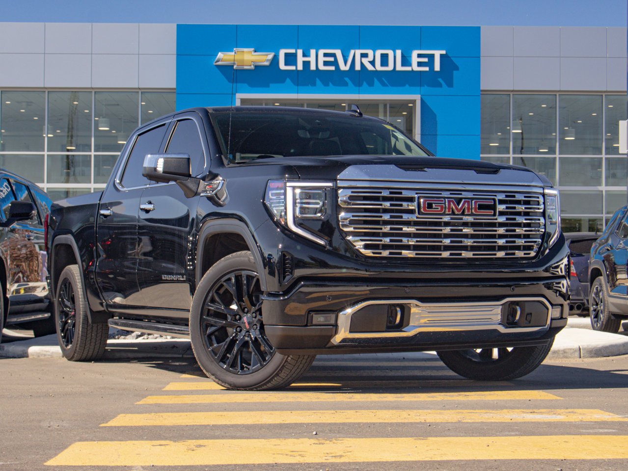 2025 GMC Sierra 1500 4WD Crew Cab 147 Denali Black Sherwood Park - photo #14
