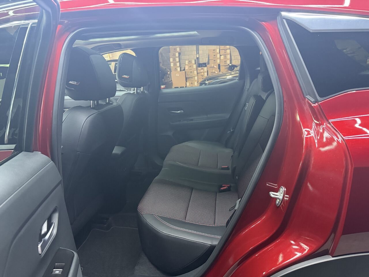 2026 Nissan Kicks Red Blainville - photo #15