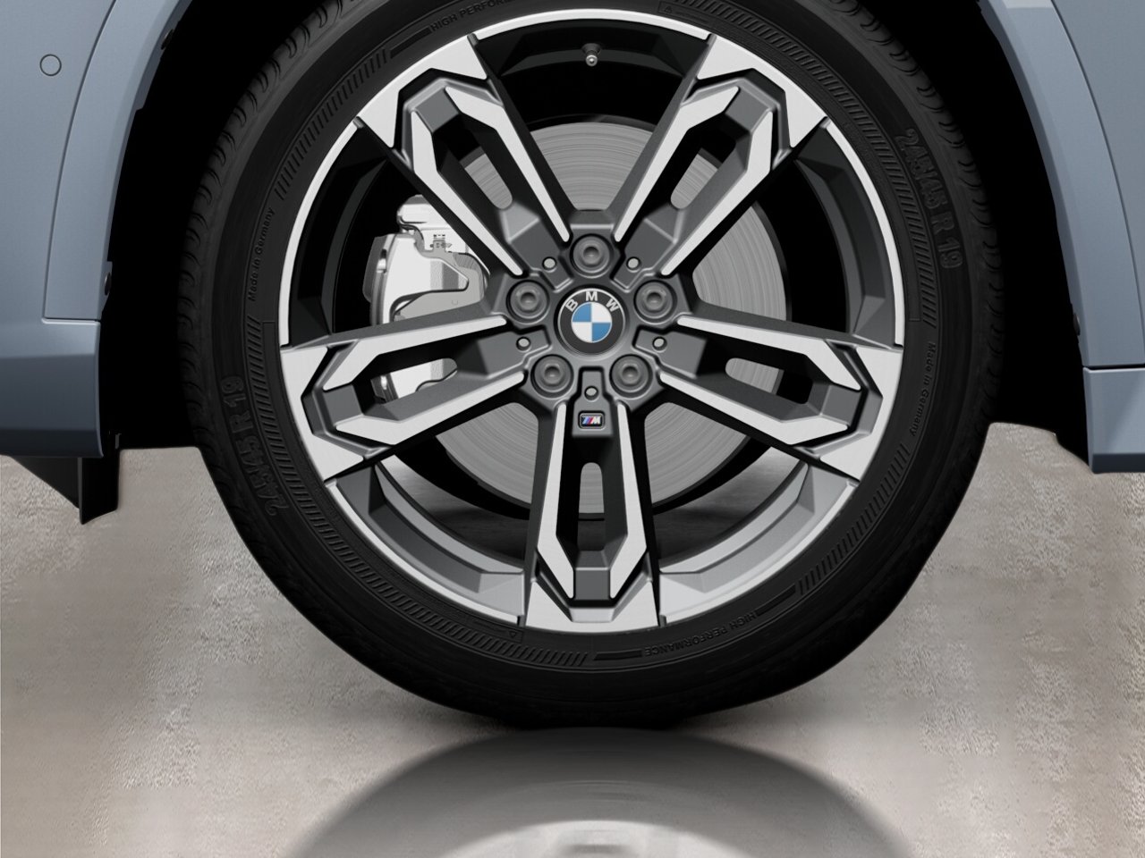2026 BMW X1 Frozen Pure Grey Metallic Blainville - photo #13