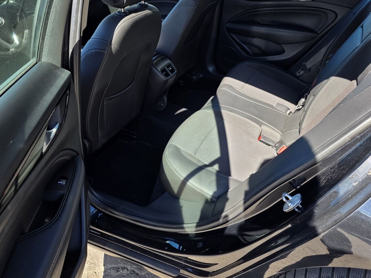 Buick Regal Sportback 2019 Noir Longueuil, - photo #10