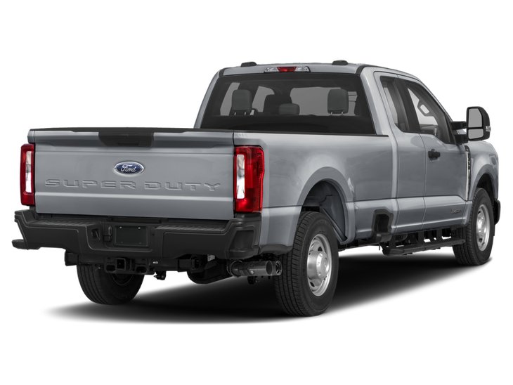 2026 Ford Super Duty F-350 à roues arrière simples XLT