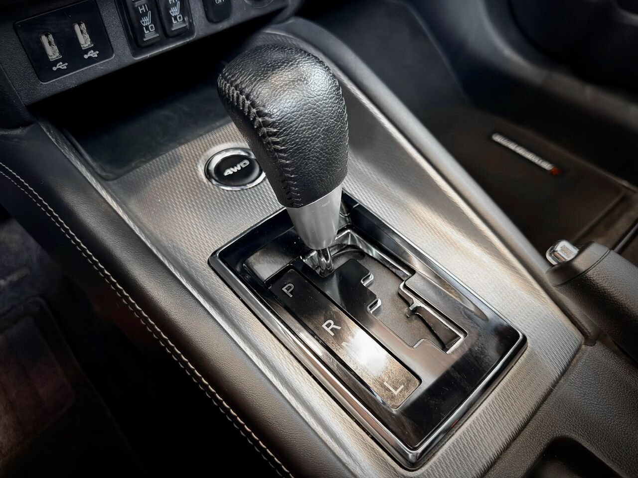 2021 Mitsubishi RVR Grey Notre-Dame-des-Prairies - photo #26