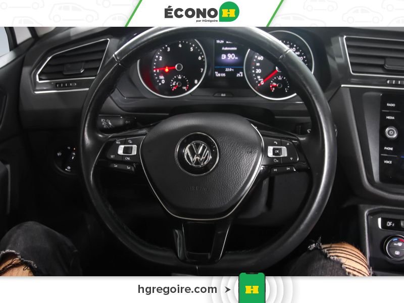 2018 Volkswagen Tiguan White Laval - photo #13