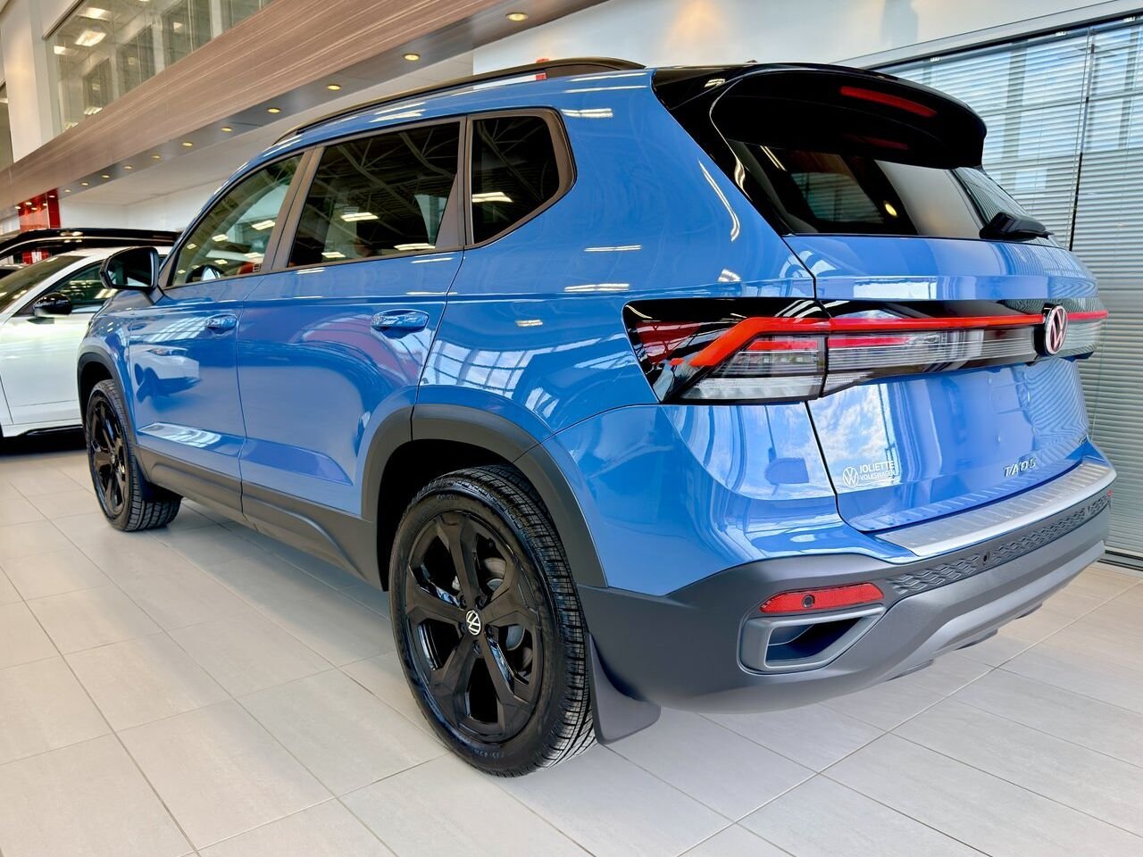 Volkswagen Taos 2026 Bleu Notre-Dame-des-Prairies - photo #9