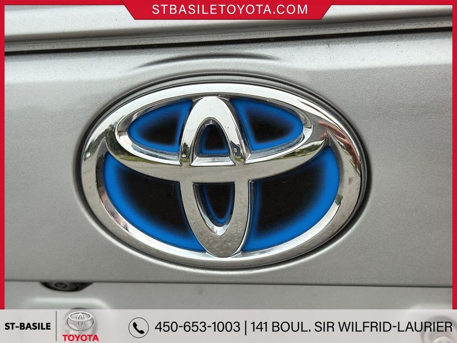 2023 TOYOTA RAV4 Hybrid 2023 Silver Sky Metallic with Black Roof