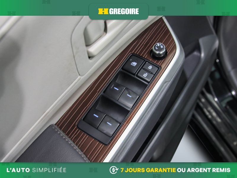 Toyota Sienna 821057 | LE AWD AUTO A/C MAGS CAM RECUL BLUETOOTH 2023 Noir Laval - photo #18