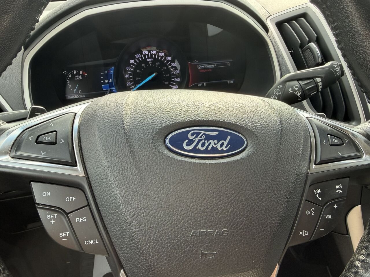 Ford EDGE SEL 2020 Noir Montmagny - photo #8