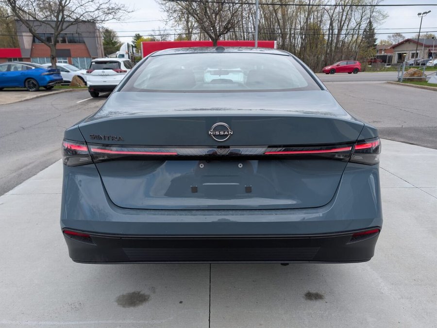 NISSAN Sentra 2026 2026 Gris Atlantique métallique