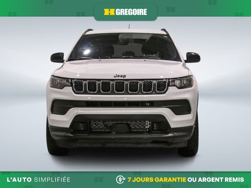 2023 Jeep Compass White Saint-Eustache - photo #1