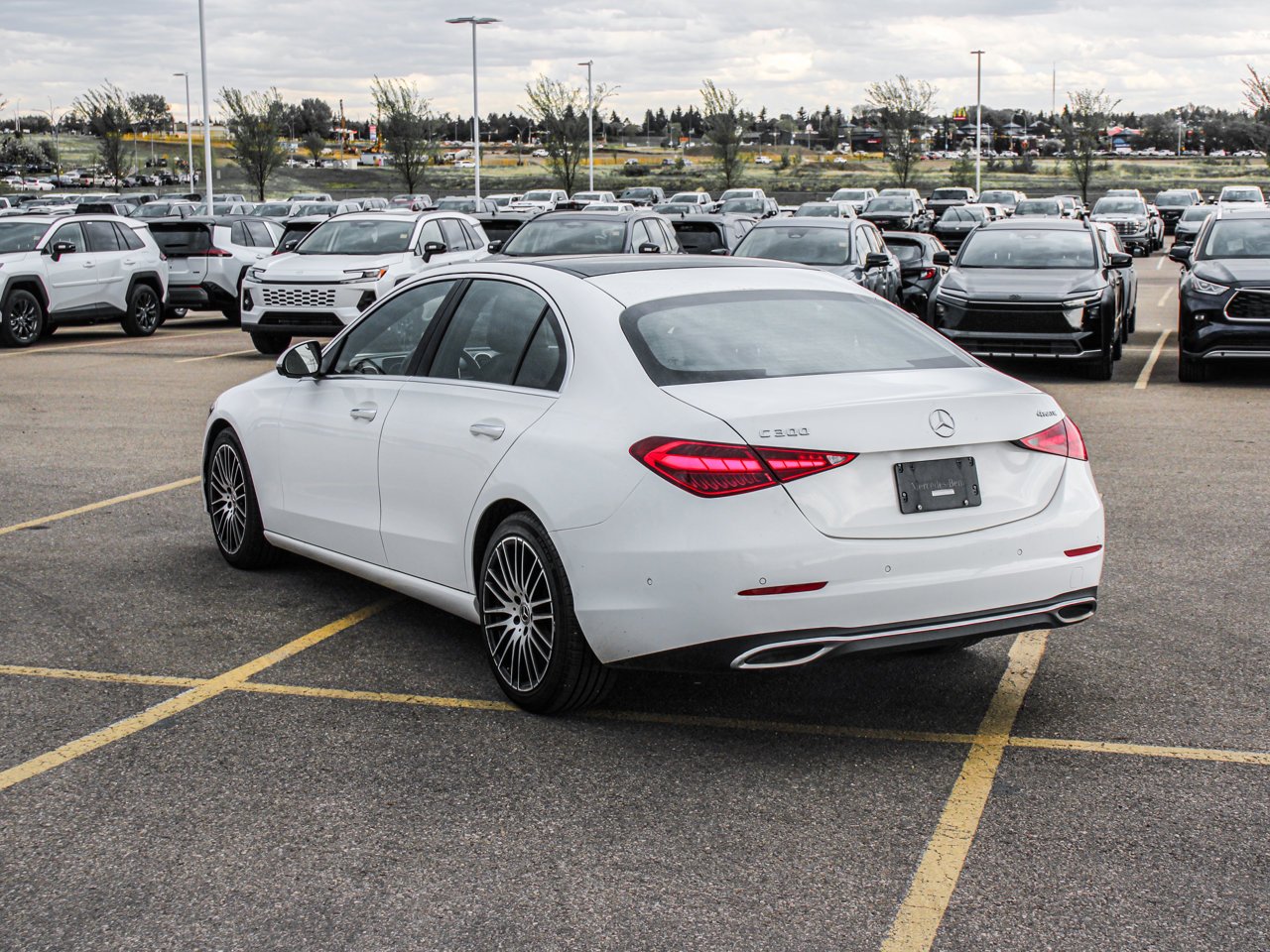 2024 Mercedes-Benz C-Class C 300 4MATIC Sedan White Sherwood Park - photo #5