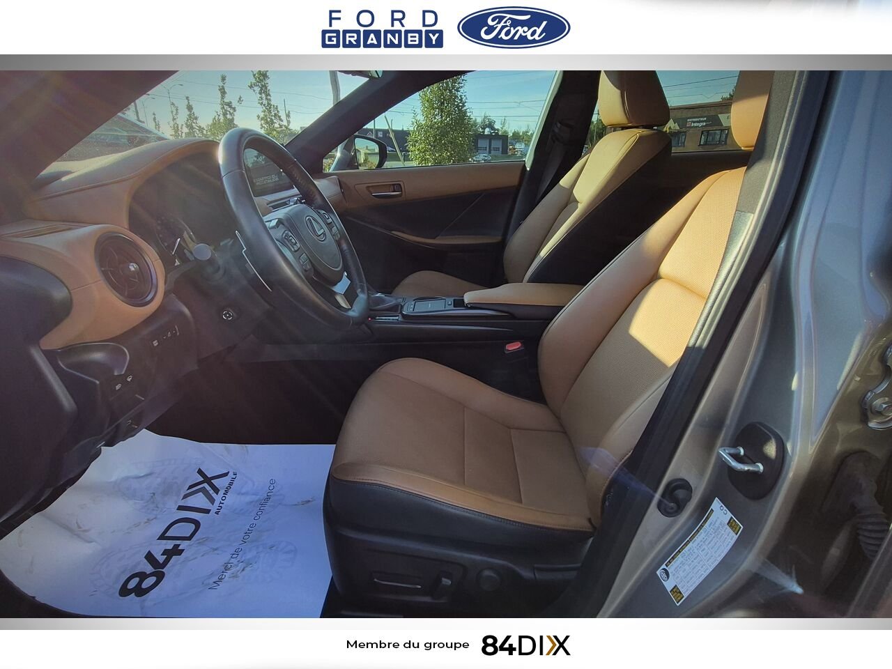 2023 Lexus IS Silver Granby - photo #13