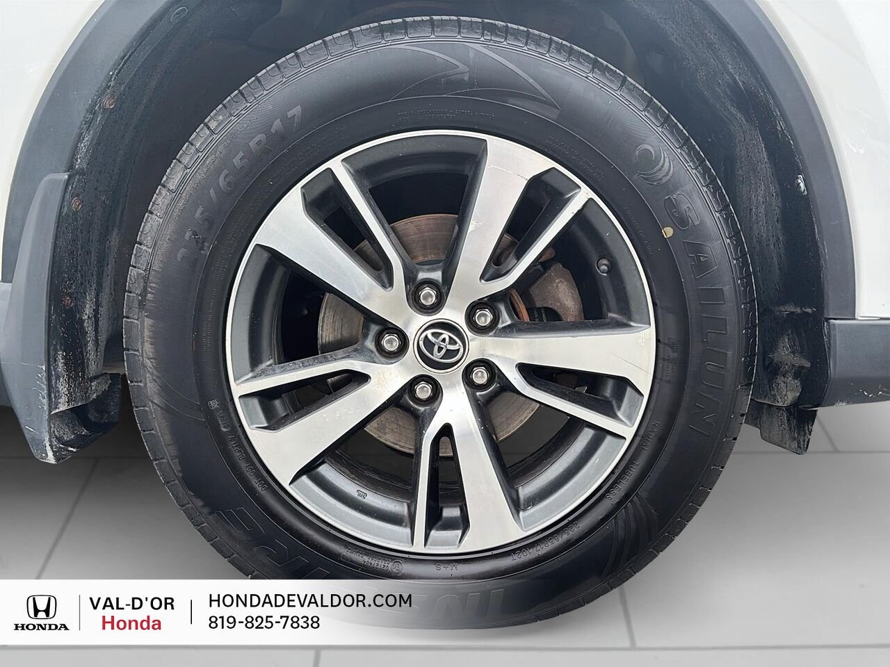 Toyota RAV4 AWD 4 portes XLE 2016 Blanc Val-d'Or - photo #5