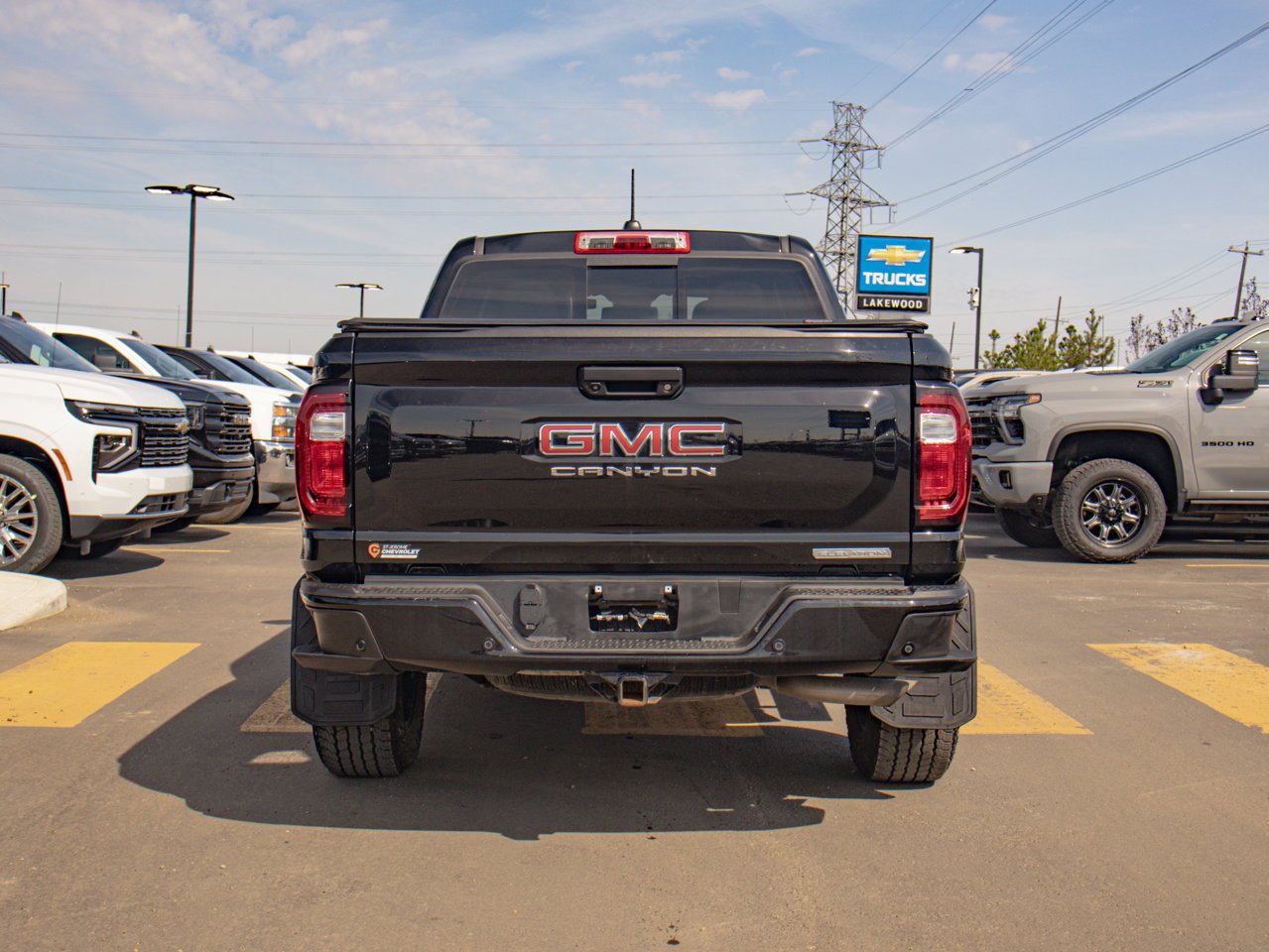 2024 GMC Canyon 4WD Crew Cab Elevation Black Sherwood Park - photo #8