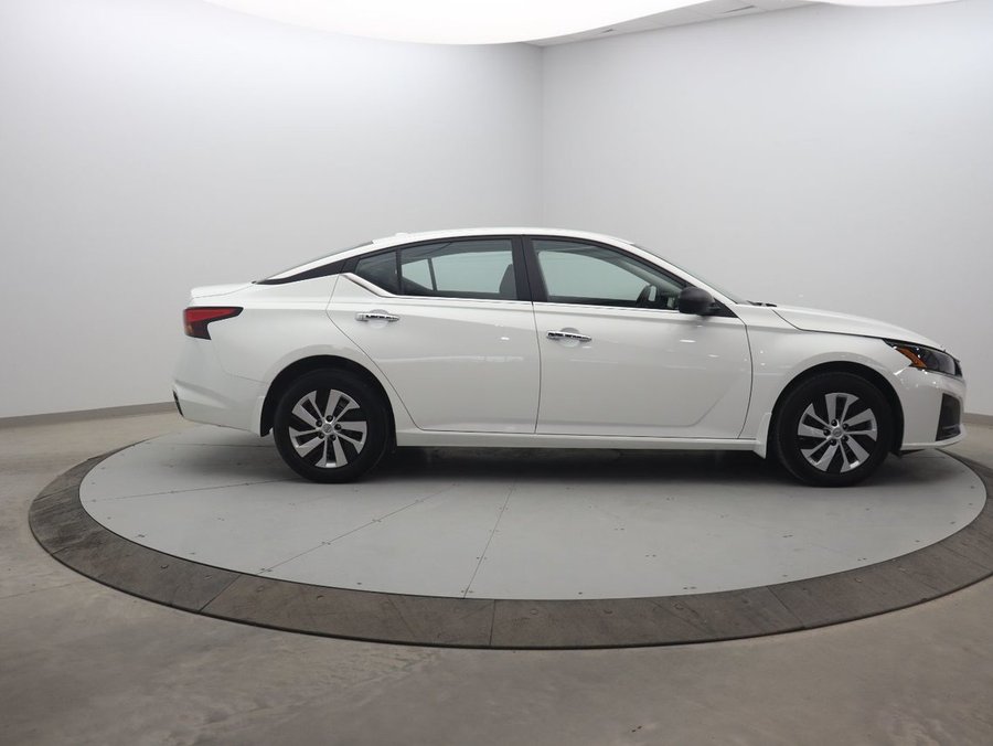 Nissan Altima 2024 2024 Blanc